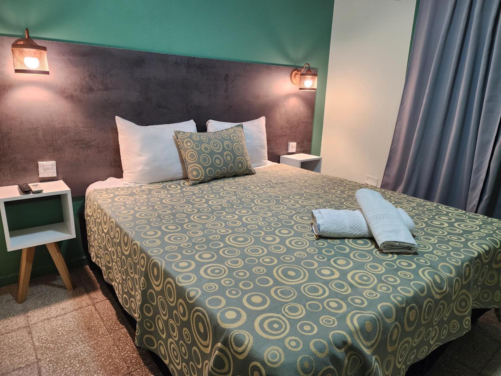 Hotel Juan B Justo 2*