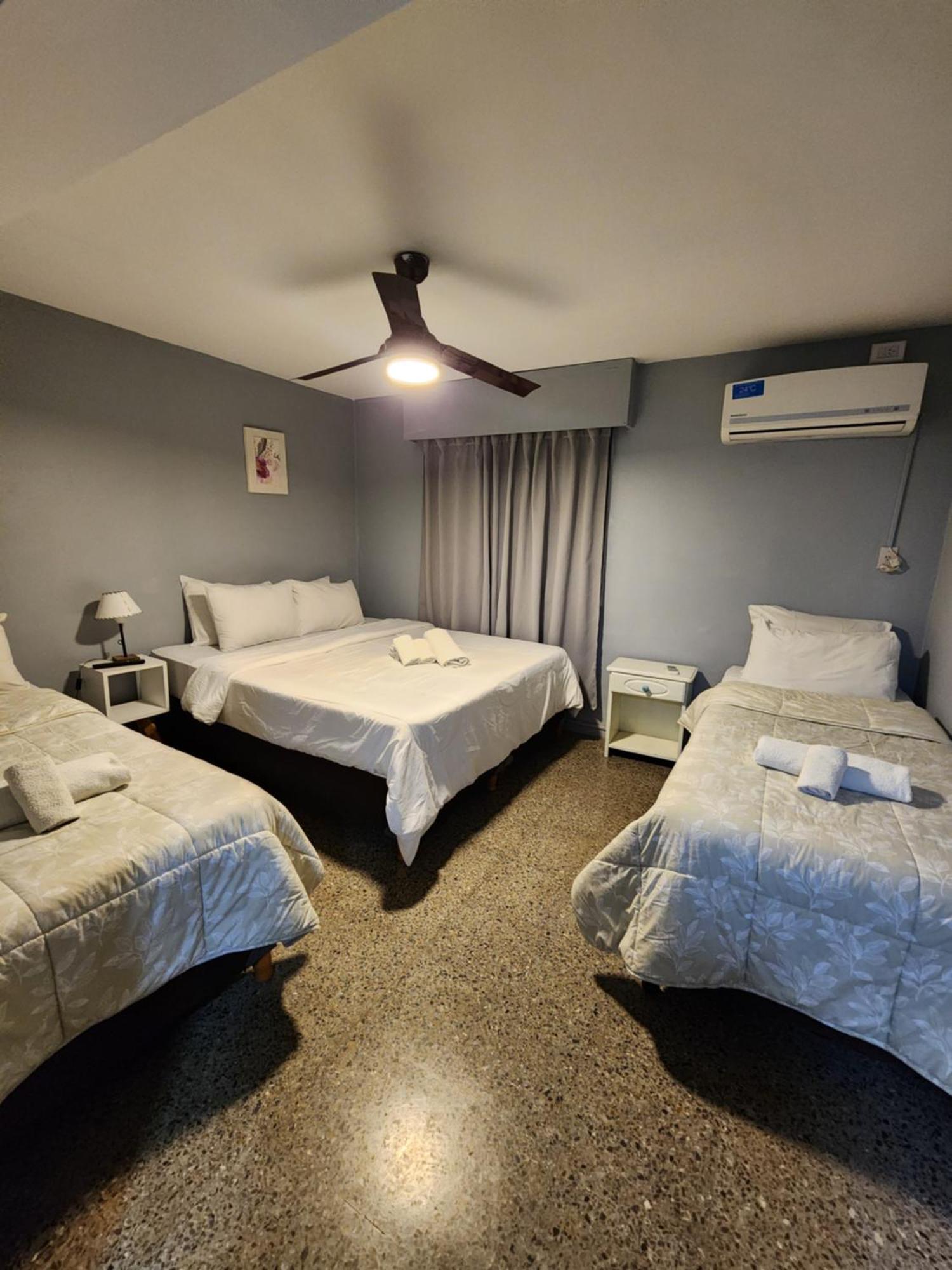 Juan B Justo Hotel 2*
