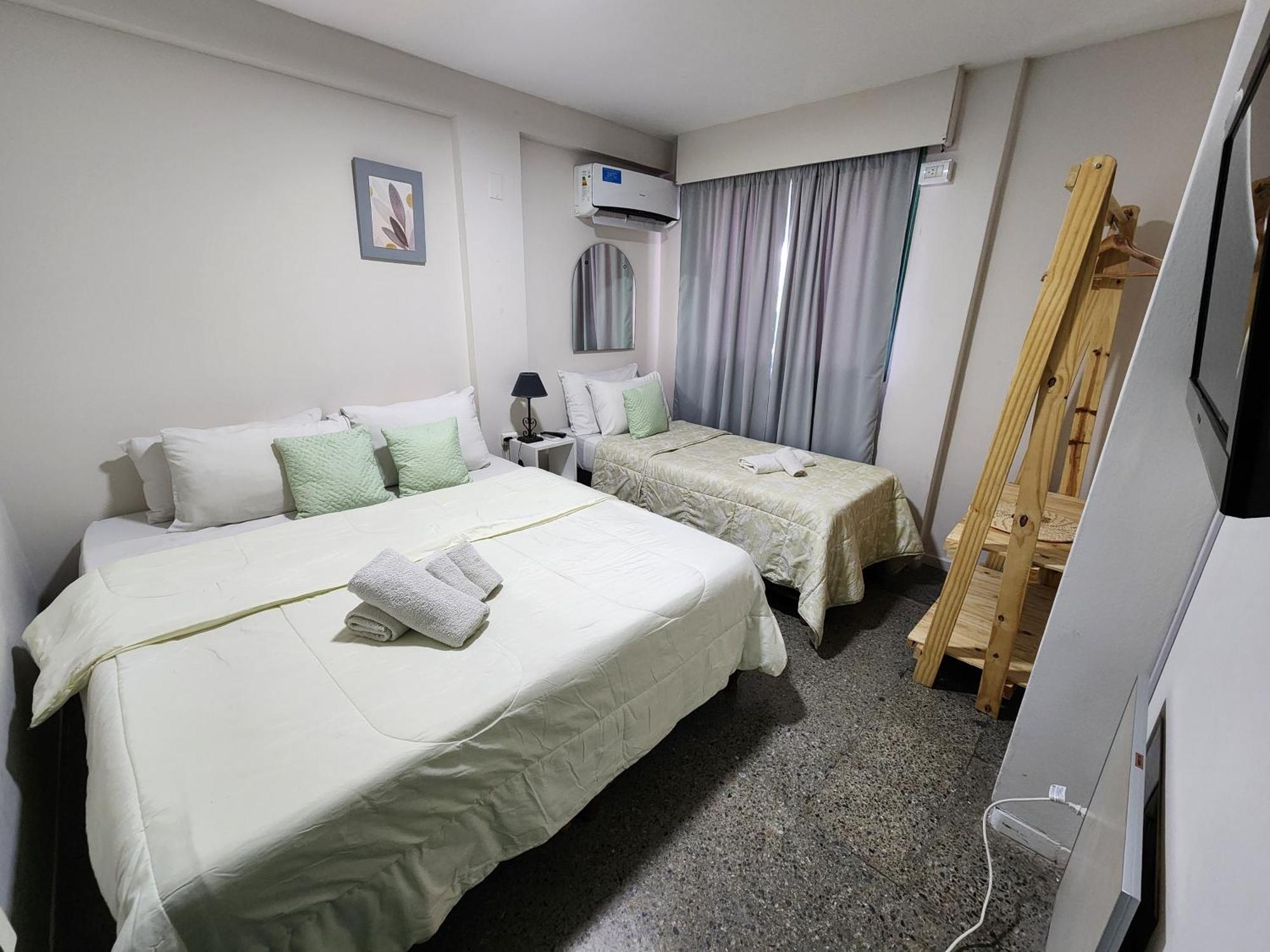 Hotel Juan B Justo 2*