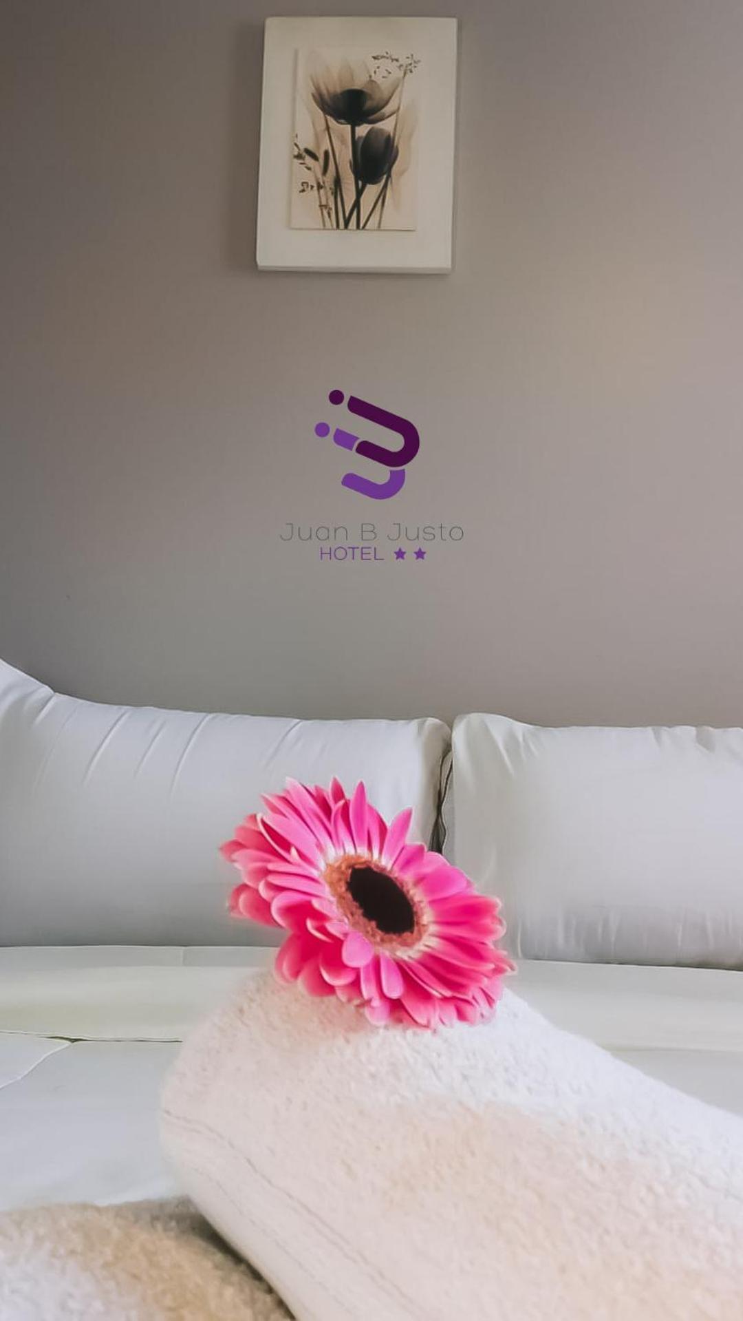 Juan B Justo Garden